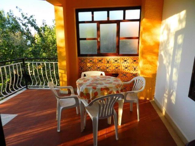 Apartment Sanja Near The Sea, Spacious And Green :) PUY 외부 사진
